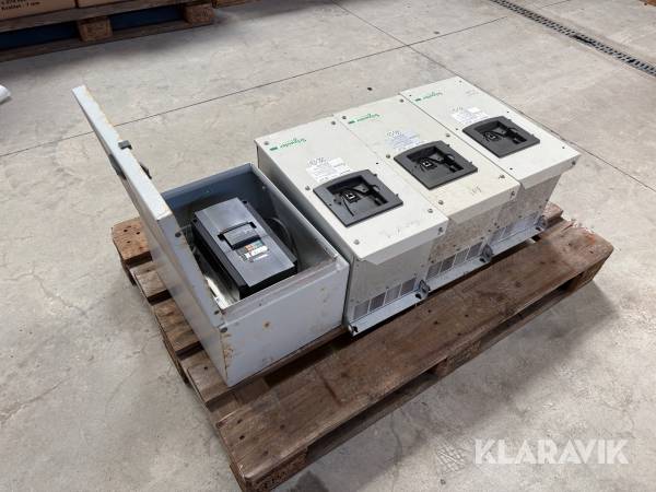 Frekvensomformer Schneider Electric 5,5 kilowatt 4 styk