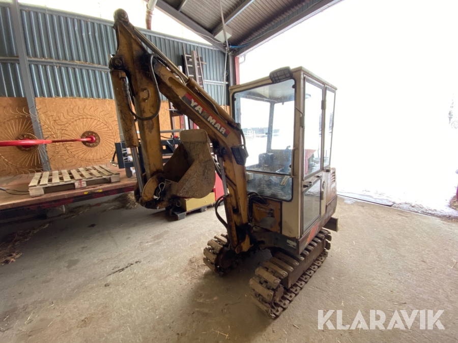 Minigraver Yanmar YB121U