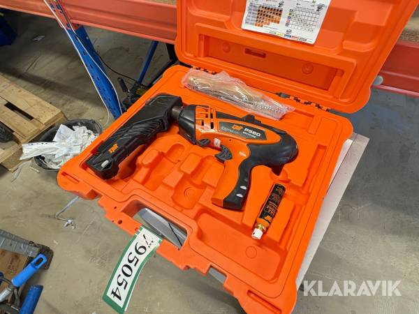 Boltepistol Spit P560