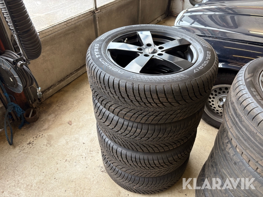 Hjul med dæk til BMW Nokias