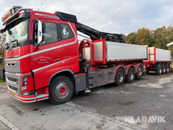 Kranlastbil Volvo FH16-750