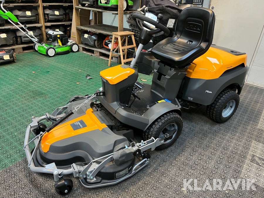 Græsslåmaskine Stiga Park 500 2WD front rider knækstyret