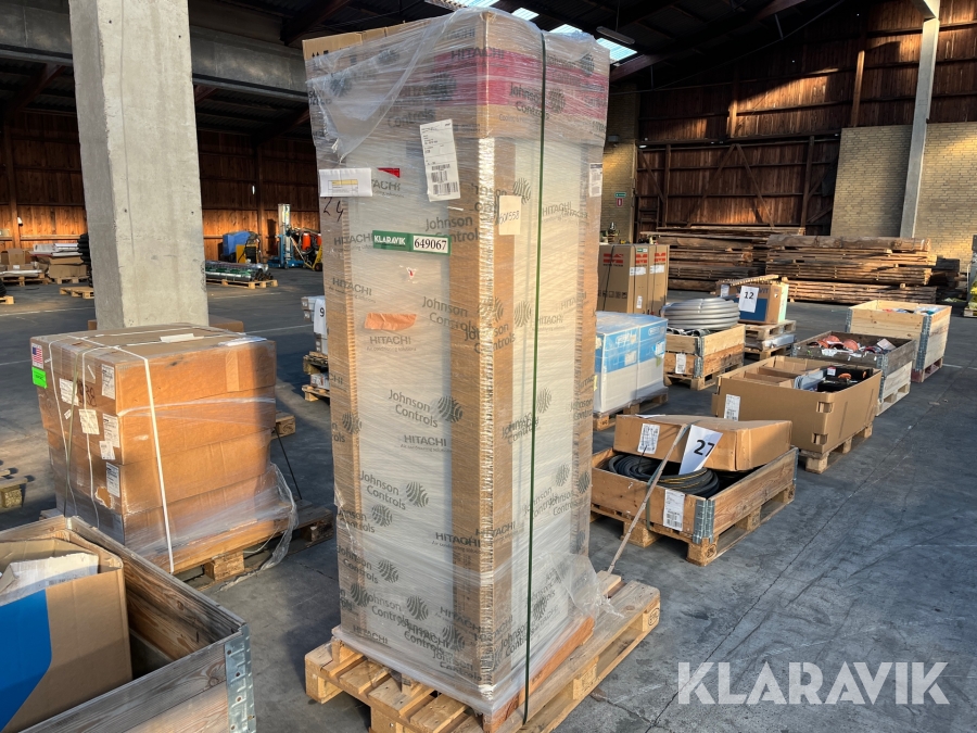 Varmepumpe - indedel Hitachi Yutaki S Combi med luft/vand tank