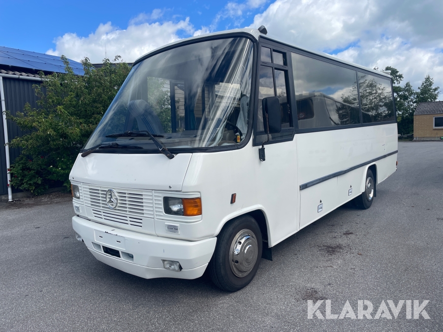 Minibus Mercedes-Benz 814