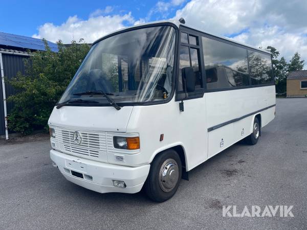 Minibus Mercedes-Benz 814