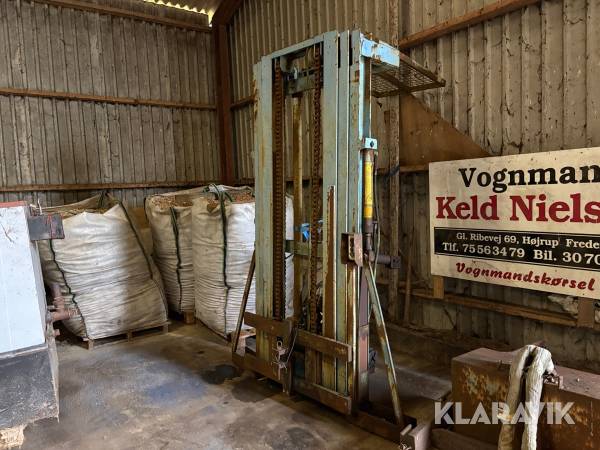 Byggelift Stens til traktor / 6 meter