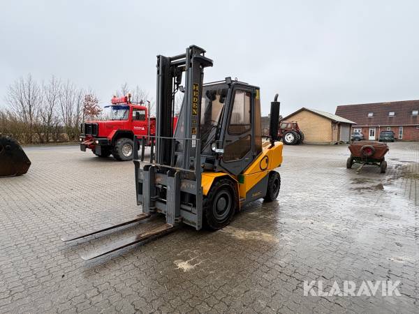 Diesel truck Heden 8440C