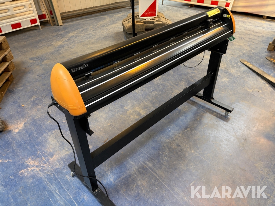Skæreplotter GCC Expert II LX EX II-52LX med stativ og rulleholder