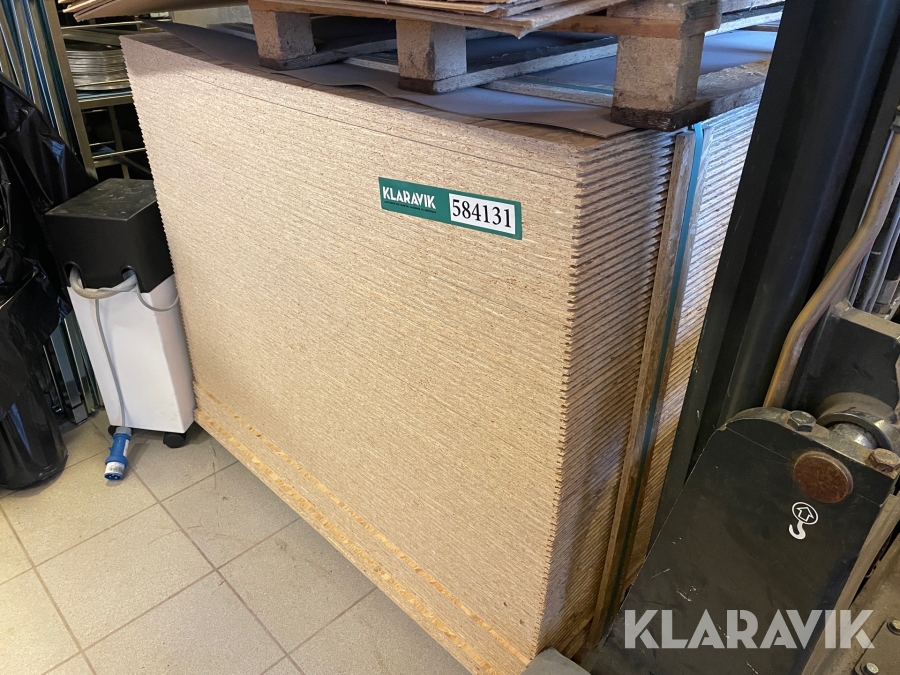 Sponplader 240cmX123cm 12mm 84 styk