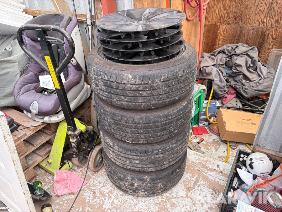 Sommerhjul Bridgestone Turanza til Tesla Model 3 - 4 styk