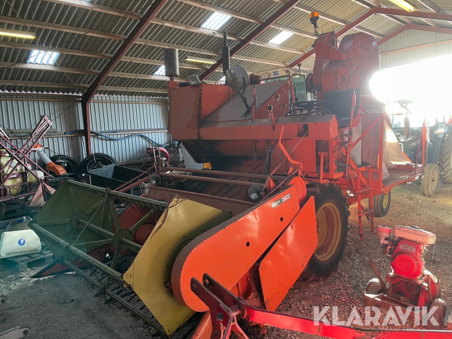 Mejetærsker Dronningborg D900