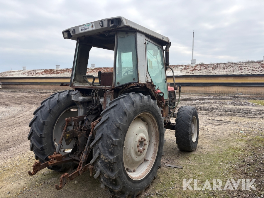 Traktor Messy Ferguson B 75/4 4x4