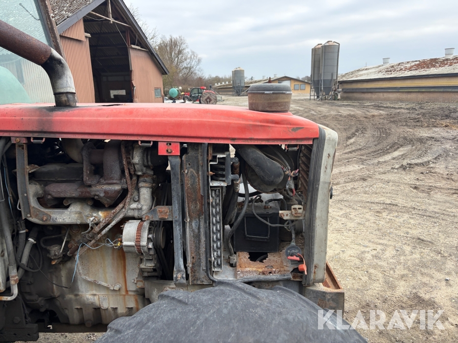 Traktor Messy Ferguson B 75/4 4x4