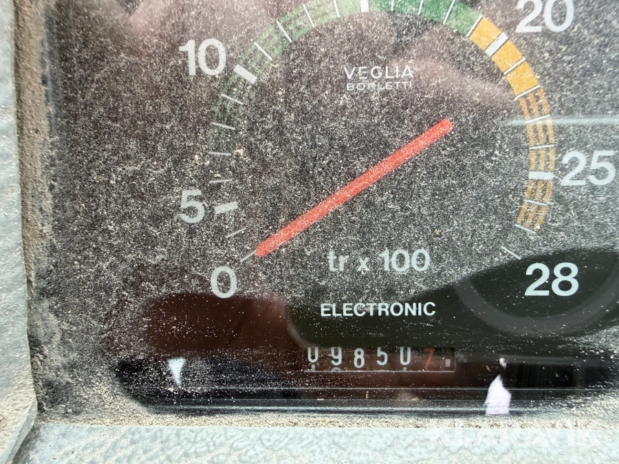 Traktor Messy Ferguson B 75/4 4x4