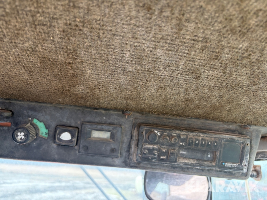 Traktor Messy Ferguson B 75/4 4x4