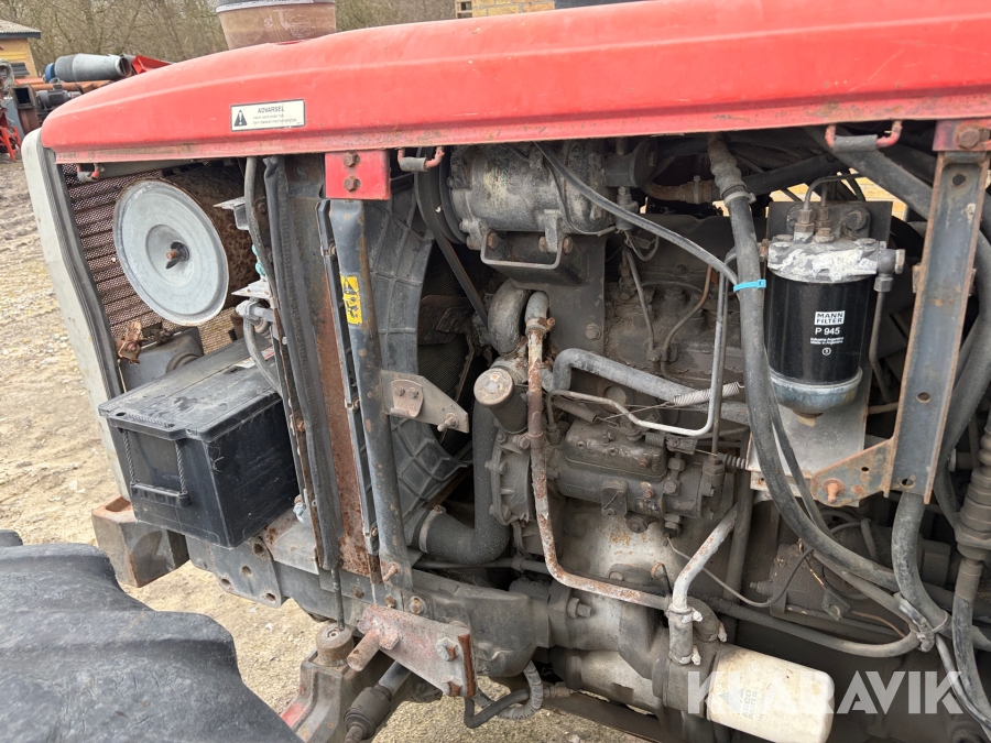 Traktor Messy Ferguson B 75/4 4x4