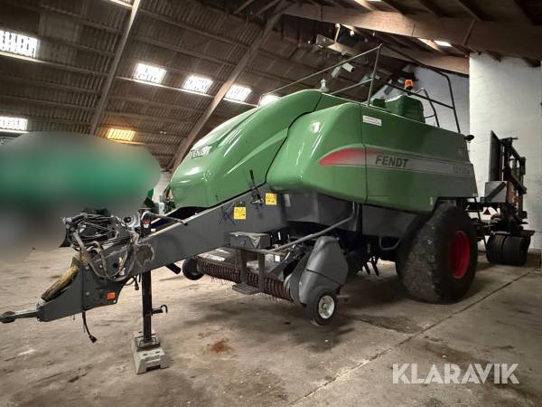 Bigballepresser Fendt 12130N med Parkland 5 ballevogn