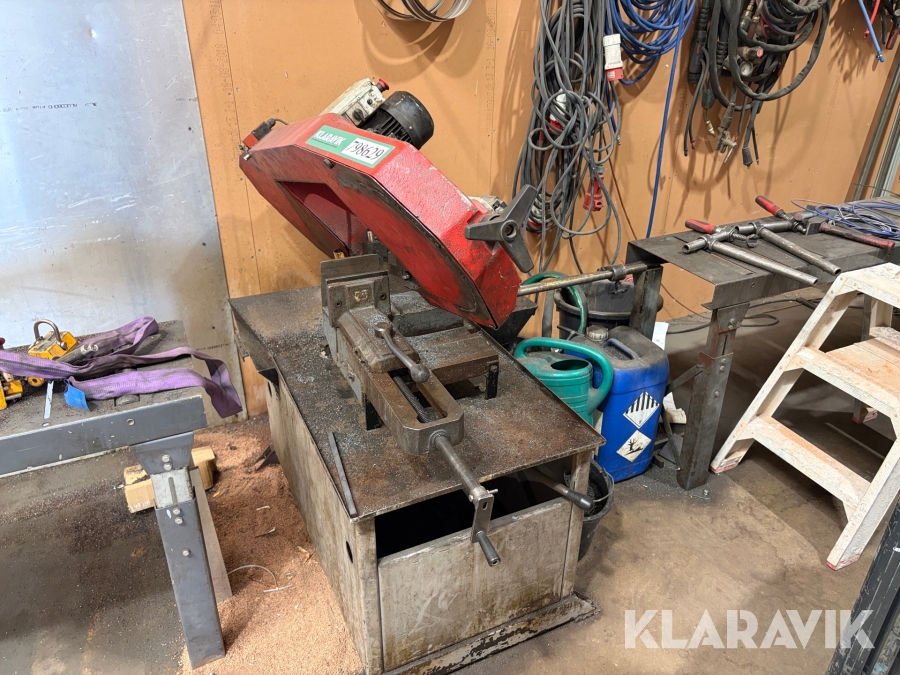 Båndsav Bomar Ergonomic 275.230 DG til metalbearbejdning.
