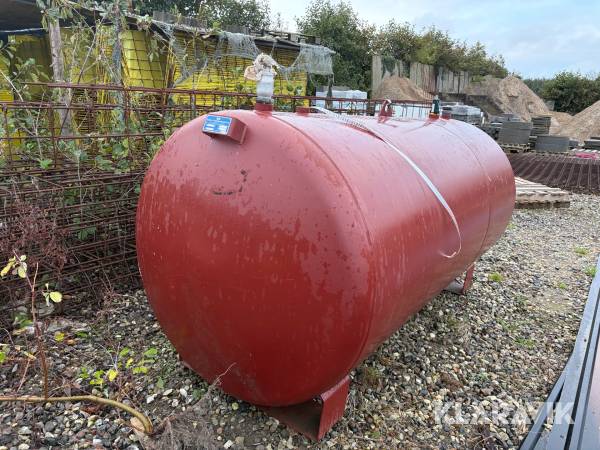 Oliefyrstank KN Smede- & Beholderfabrik C1A 2.500 liter