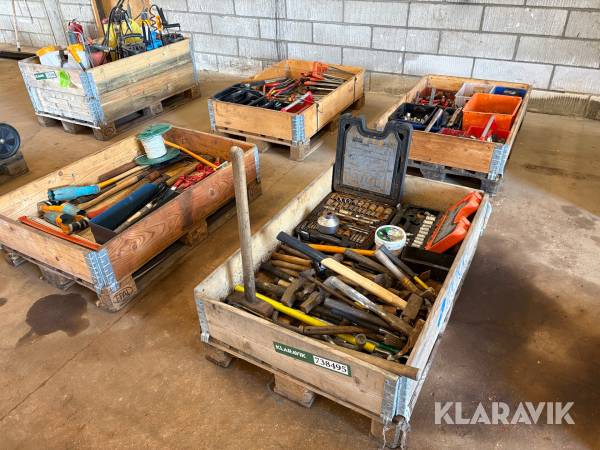 Stort lot med håndværktøj - 4 paller