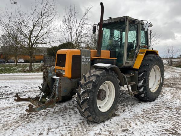 Traktor Renault 155-54 Turbo