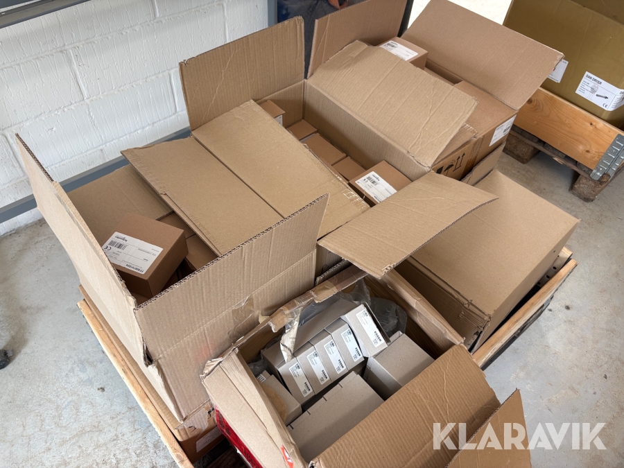 Assorterede ABA-komponenter - 1 palle