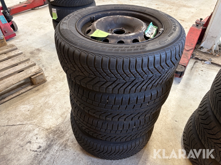 Dæk Yokohama 215/60R16 - 4 styk