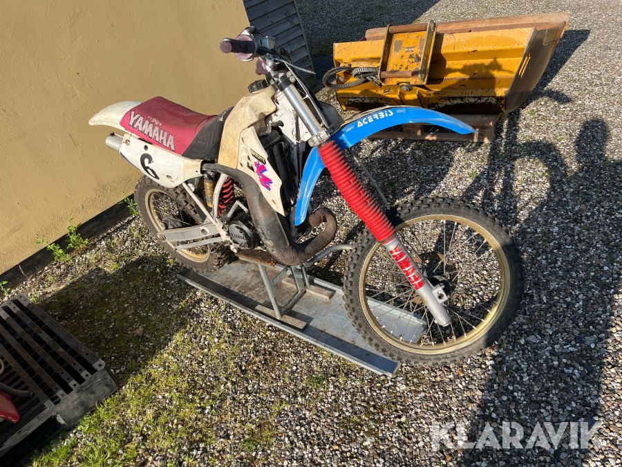 Crosser 2 hjulet Yamaha 2 50 Rebild Klaravik Auktioner crosser-2-hjulet-yamaha-2-50-rebild-klaravik-auktioner
