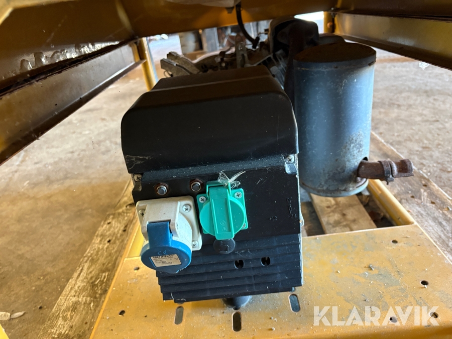 Generator Subaru Leader 6010