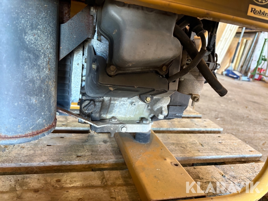 Generator Subaru Leader 6010