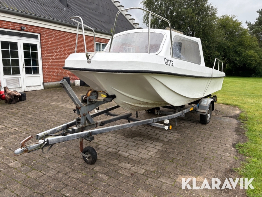 Båd - med bådtrailer