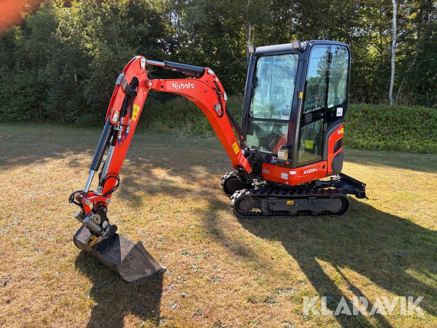 Gravemaskine Kubota KX019-4 med tilt og centralsmørring