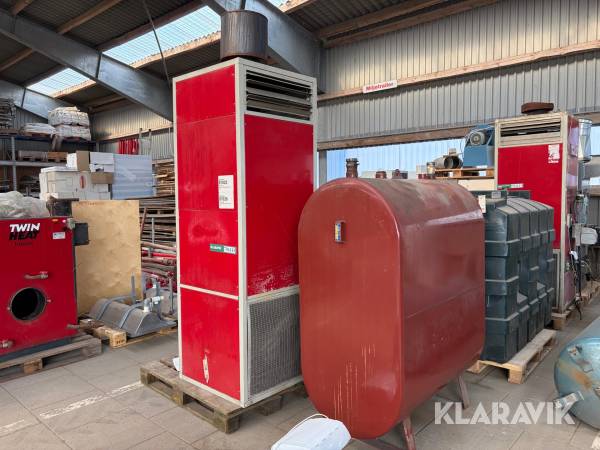 Værkstedsfyr Robo-therm aps Robot 2000 tilhørende olietank
