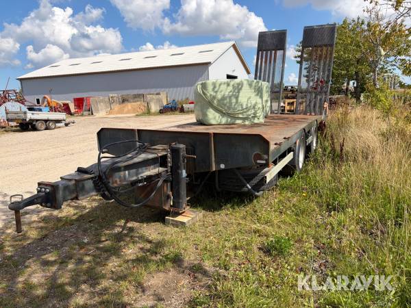 Maskintrailer HFR PE 2X100 2-akslet med hydrauliske ramper