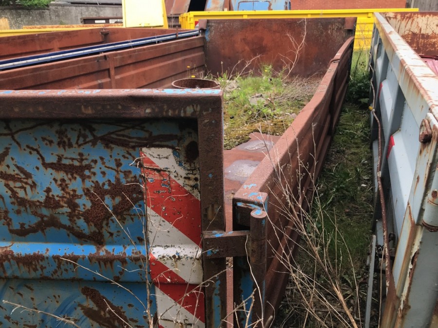 Container