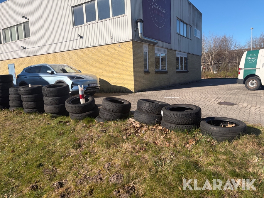 Stort lot personbil dæk - 95 styk