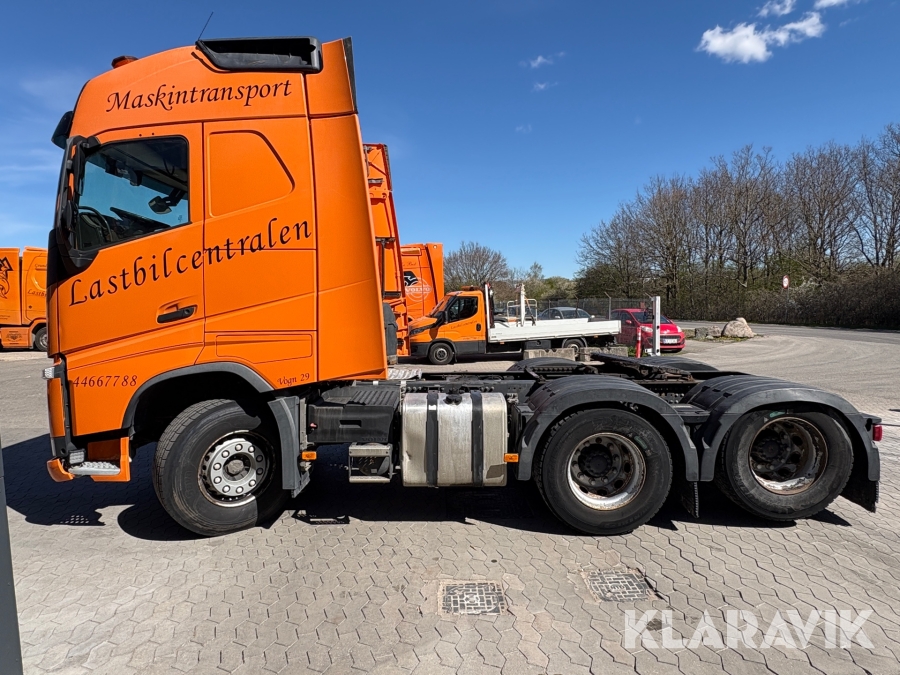 Lastbil Volvo FH 6x4 med tandemløft