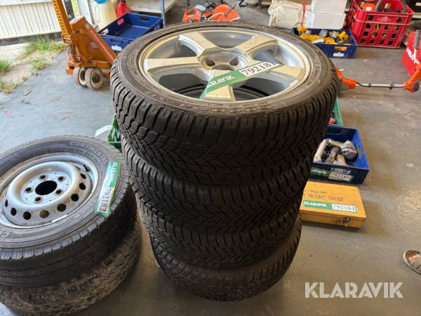 Dæk Goodyear Ultragrao performance med fælge 4 styk
