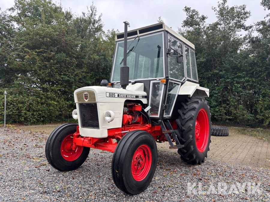 Veteran traktor David Brown 885