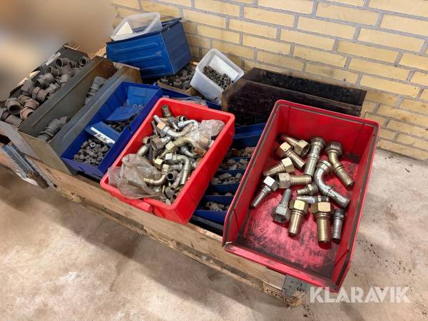 Lot - indstik og kuglehaner - 1 palle
