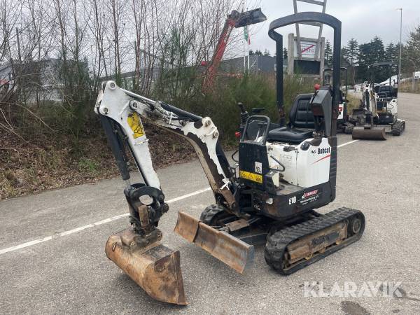 Gravemaskine Bobcat E10 med Tiltfunktion