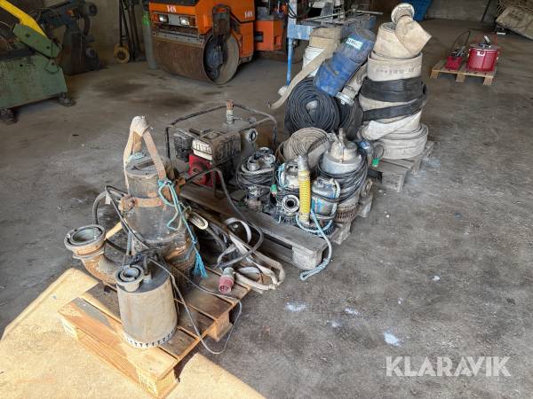 Lot. Pumper Robot Pompen SPT Grundfos Honda 7 styk med brandslanger