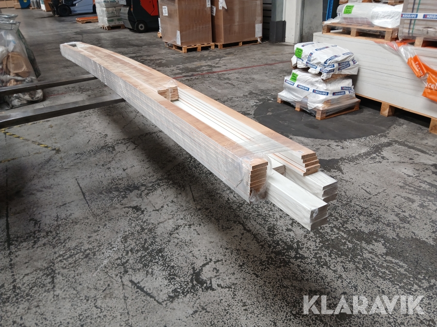Fodlister/Indfatninger hvidmalet 14x65mm