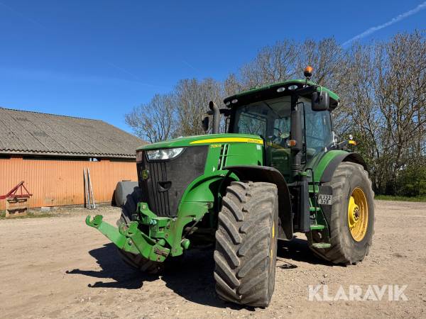 Traktor John Deere 7230 R
