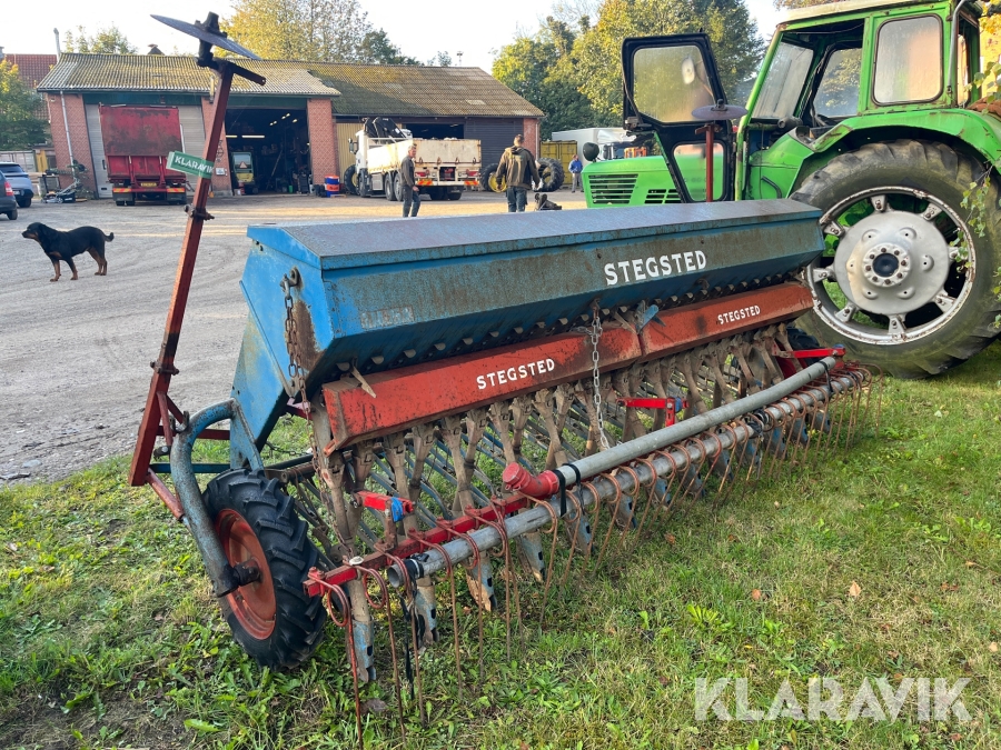 Såmaskine Stegsted 3M. 25R.