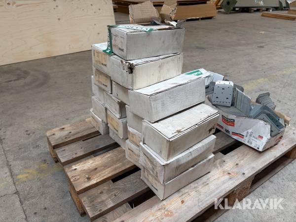 Vinkelbeslag Joma 404 ca. 850 styk. galvaniserede