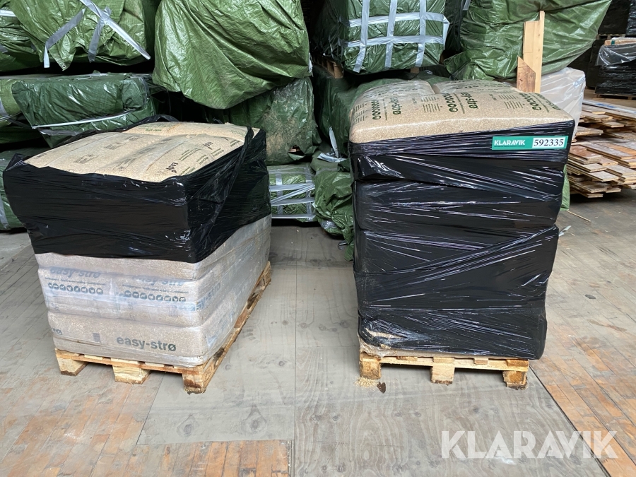 Varmebehandlet halm Easyjet- strø til strø 25 kg poser