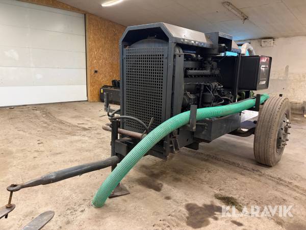 Dieselpumpe med Scania motor