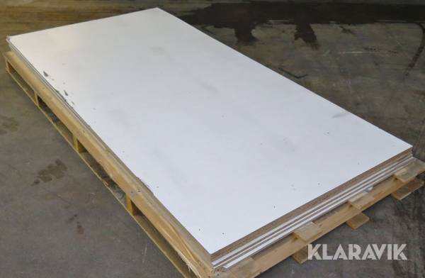 Spånplader melamin hvid 12 millimeter med huller 7 styk