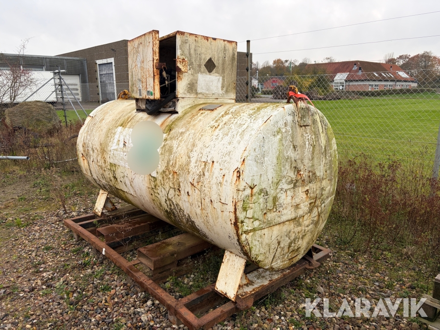 Dieseltank Roug 143851 2700L